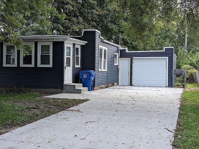 Image of 2416 45th St