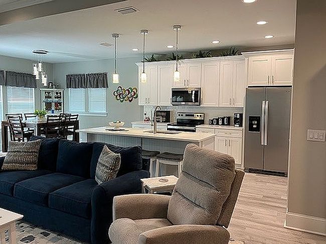 Photo of 404 Burnham Ave, Panama City Beach, FL