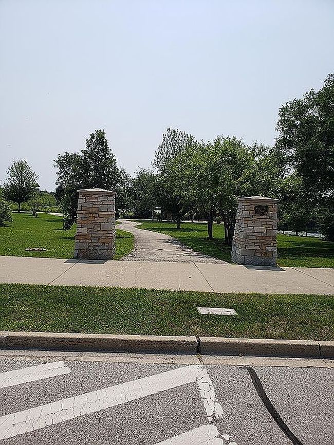 Photo of 2331 Poppy Ln, Glenview, IL