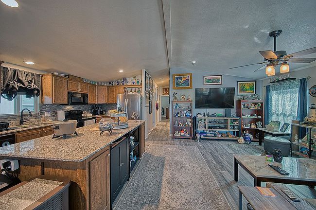 Photo of 131 Montecito Dr