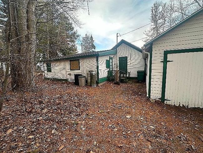 Image of 1135 Bay Dr