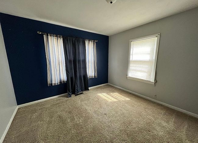 Image of 849 Park St
