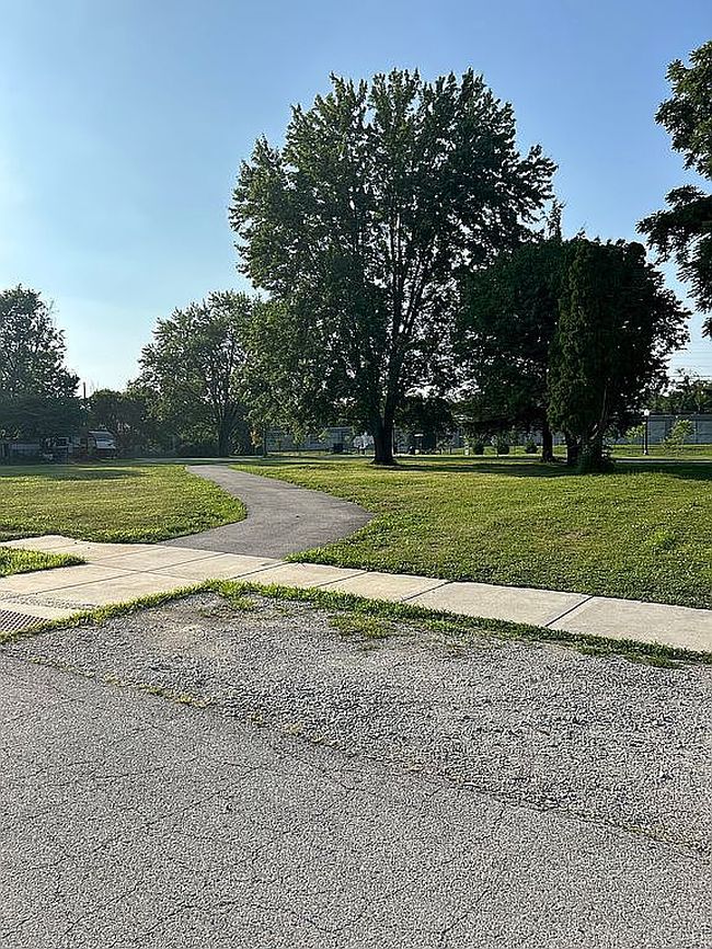 Photo of 360 Walnut St, Noblesville, IN