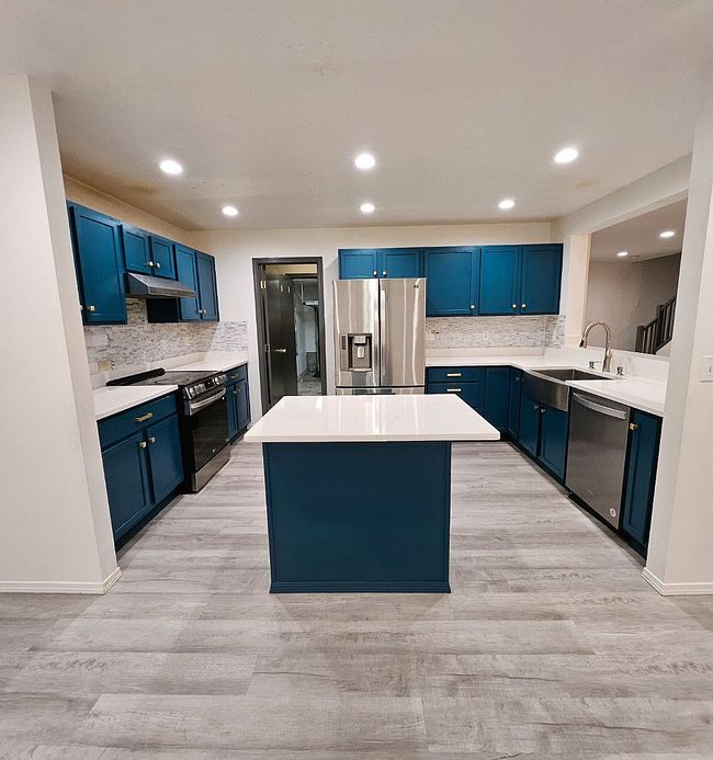 Photo of 309 Kirkland Pl Se, Renton, WA