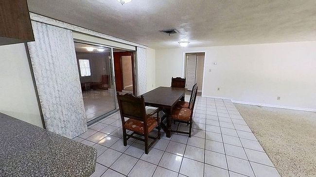 Image of 17306 Livingston Ave