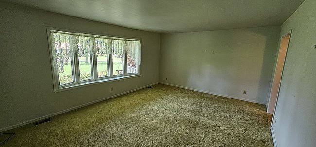 Photo of 19 Russell St, Clay, KY