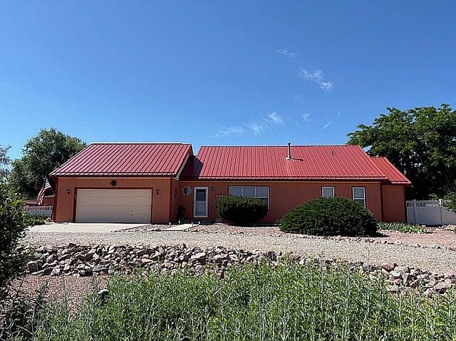 Additional photo 3 of property located at 2100 Pinion Ave