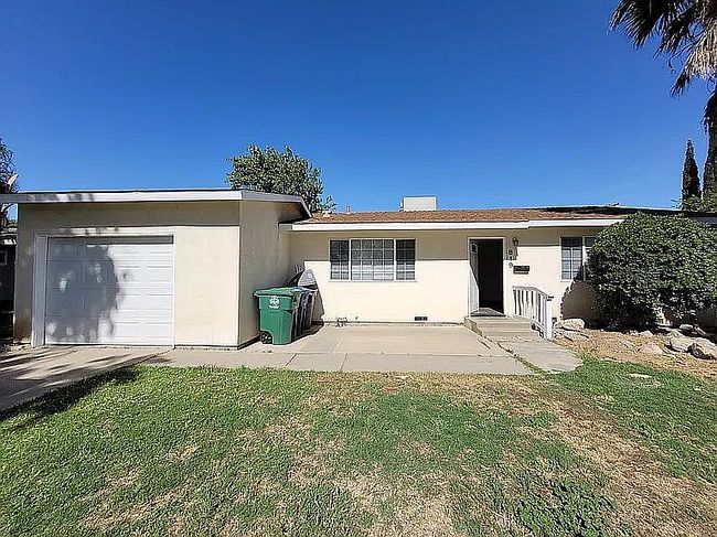 Photo of 819 Jeffrey Rd, Los Banos, CA