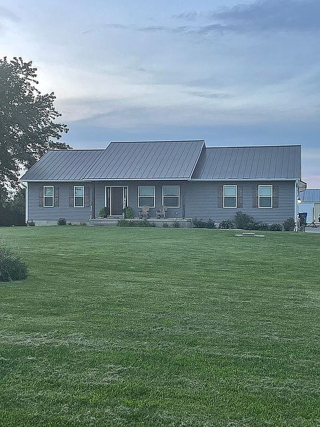 Photo of 30467 Ruppel Rd, Petersburg, IL