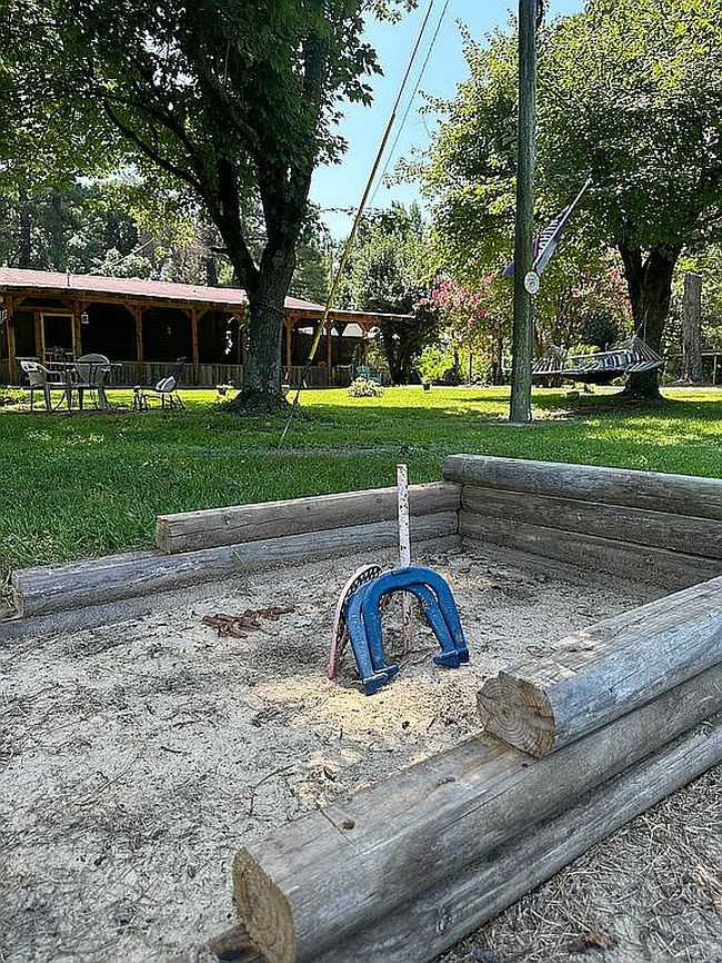 100 S Holman St, Brookland, AR