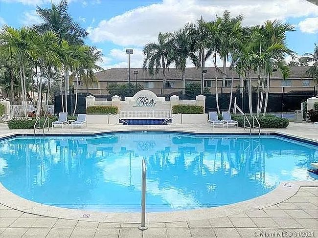 Photo of 5650 Nw 115th Ct Apt 208
