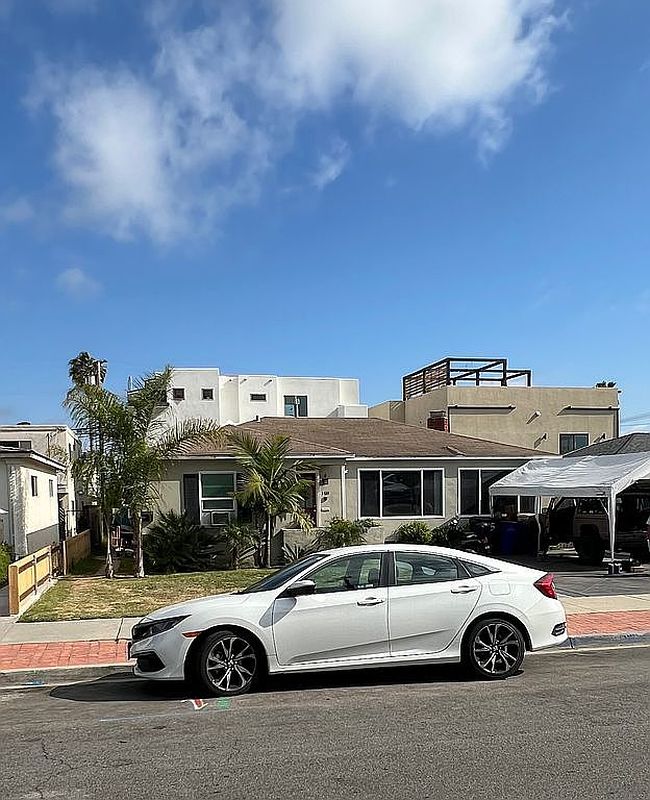 Photo of 1713-1717 Missouri St, Pacific Beach, CA