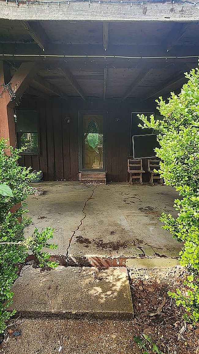 Image of 3728 Garrett Rd