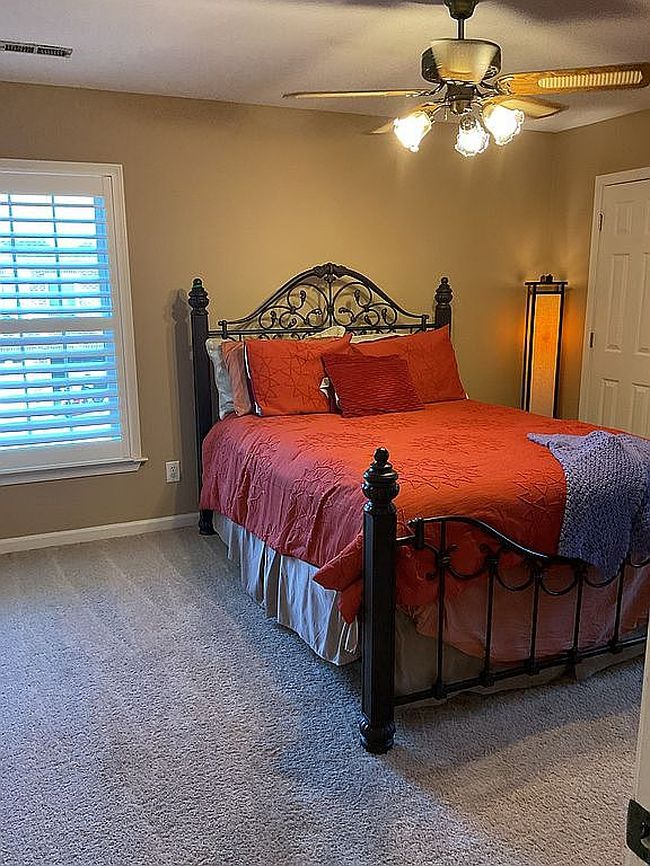 Photo of 149 Shades Crest Rd, Hoover, AL
