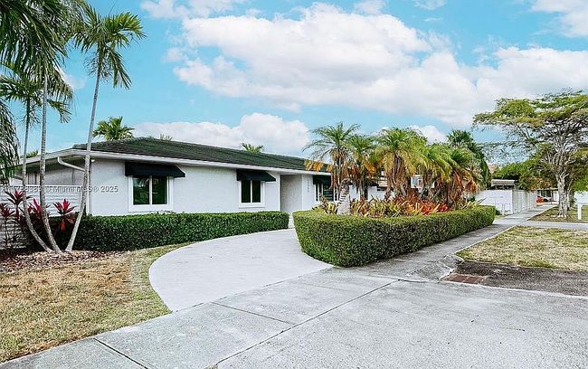 Photo of 13305 Sw 22nd Ter, Miami, FL