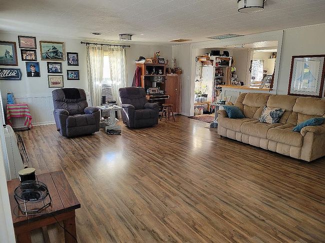 Image of 104 Lennoxville Point Rd