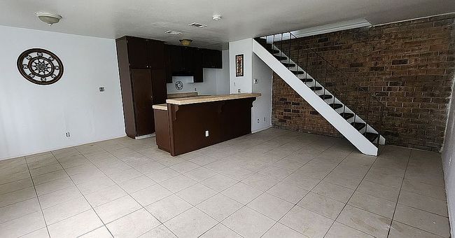 Photo of 4459 La Cresta Way Apt 3, Stockton, CA