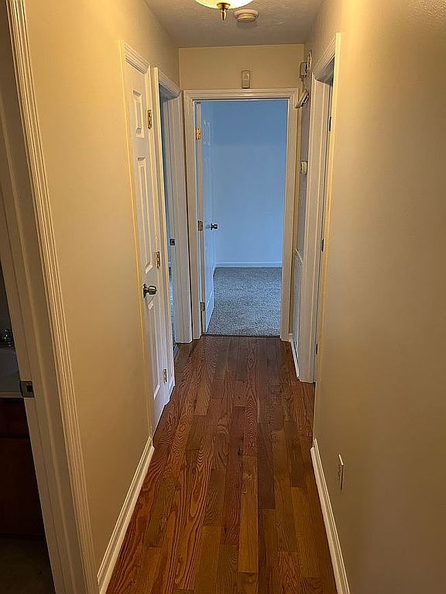 Photo of 2320 Midway Rd, Knoxville, TN