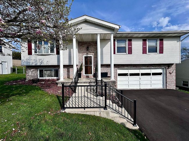Image of 924 Dellapenna Dr