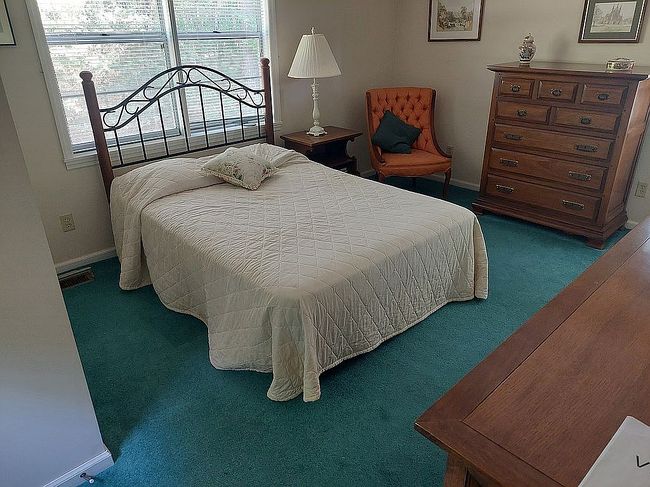 Image of 271 Pine Ln