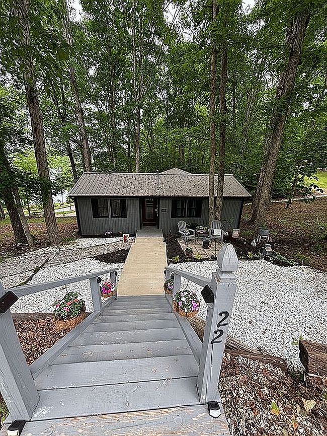 Preview of property located at 22 Omega Ln