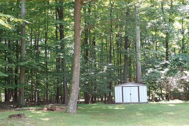 Photo of 49 Sunrise Trl, Hawley, PA
