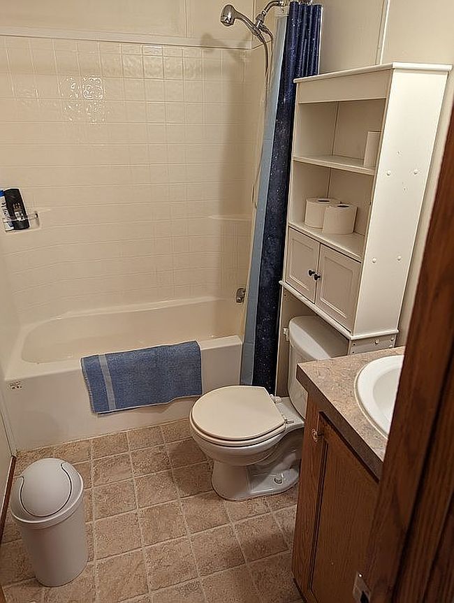Photo of 163 Shummard Br, Fenton, MI