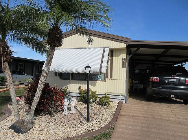 Photo of 2317 Burning Tree Cir, Sebring, FL