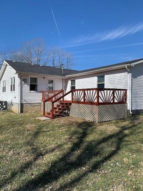 Image of 204 Saint Ambrose Church Ln