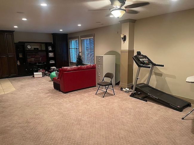 Image of 839 Penni Ln
