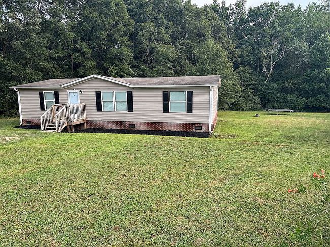Photo of 121 Owl Ln, Shelby, NC