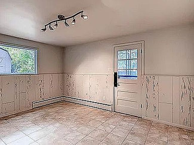 Additional photo 2 of property located at 7377 Highland Dr