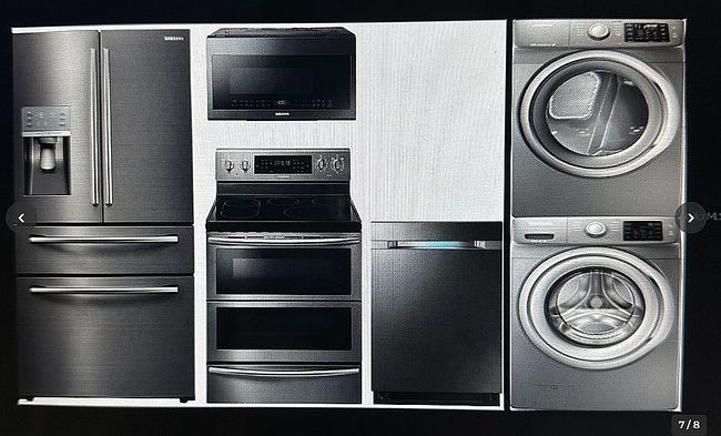 Image of 6017 Grove Blvd