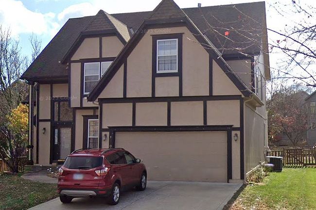 Photo of 12707 W 122nd St, Overland Park, KS