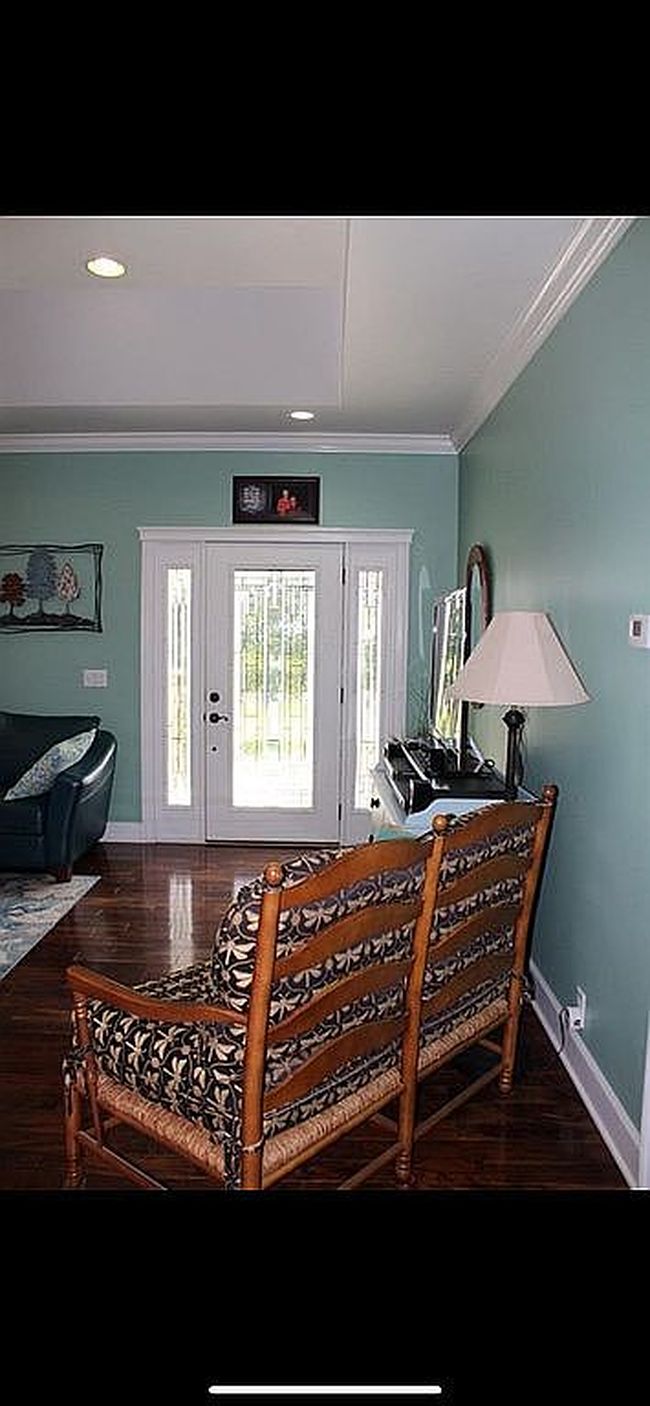 Image of 3645 Dean Rd Ne