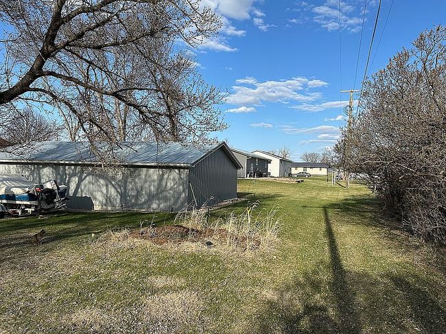 Image of 311 E Prairie St