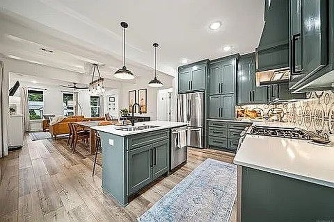 Photo of 613 N Date Ave, Broken Arrow, OK