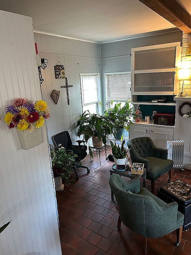 Additional photo 1 of property located at 8584 County Road 334