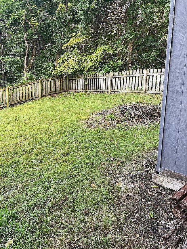 Photo of 409 Gaynor Hollow Dr, Roach, MO