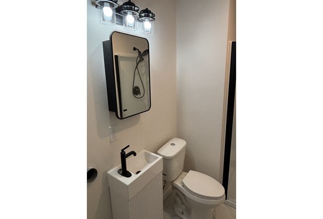 Additional photo 2 of property located at 15611 Parker Cir