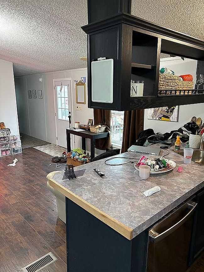 Image of 147 Waterfront Dr
