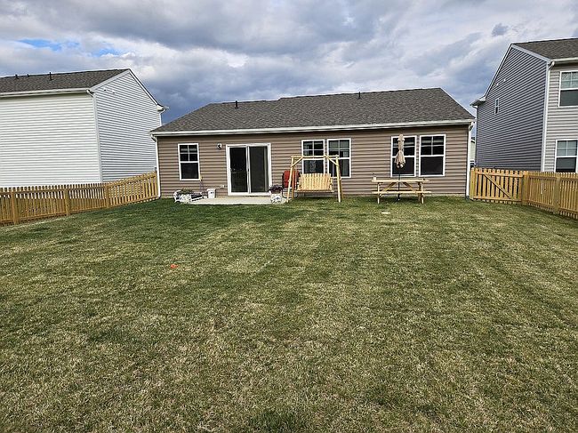 Image of 53 Horse Path Dr