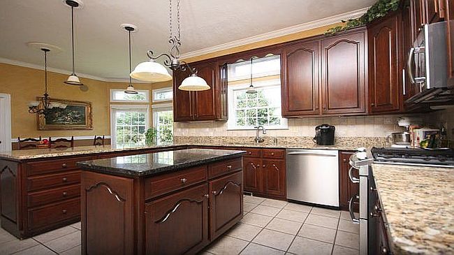 Preview of property located at 821 Muirfield Cir