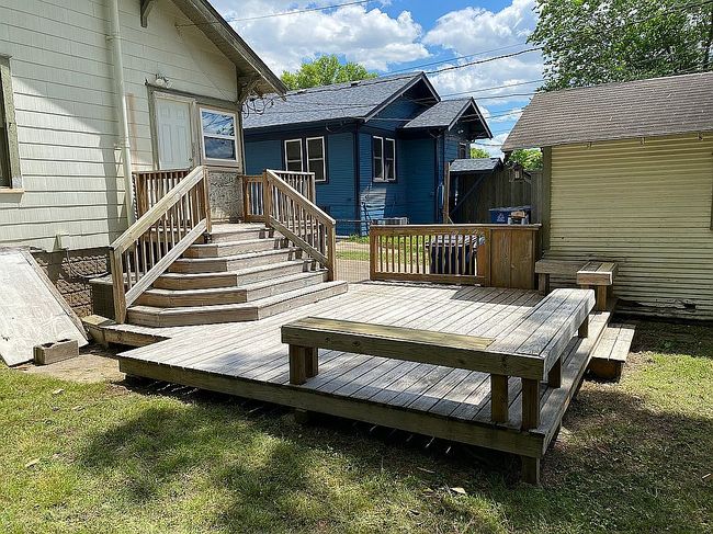 Additional photo 2 of property located at 228 S College Ave