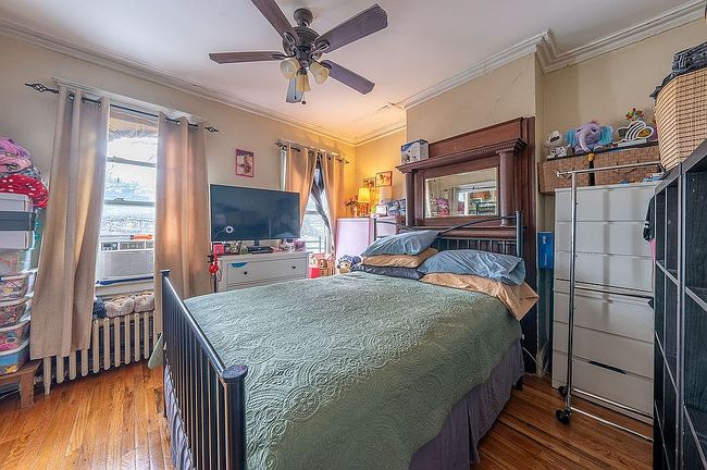 Image of 9729 88th St