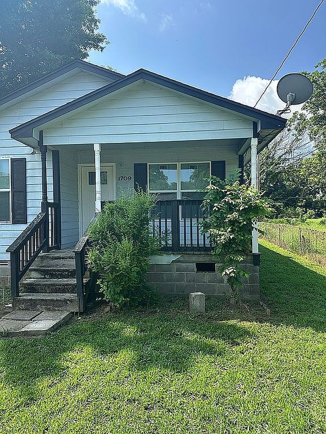 Photo of 1709 Sales St, Blytheville, AR