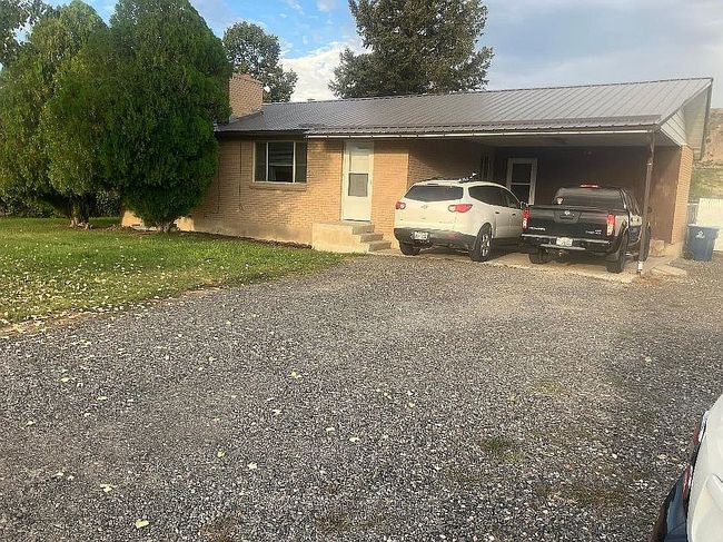Photo of 1631 S Highway 198