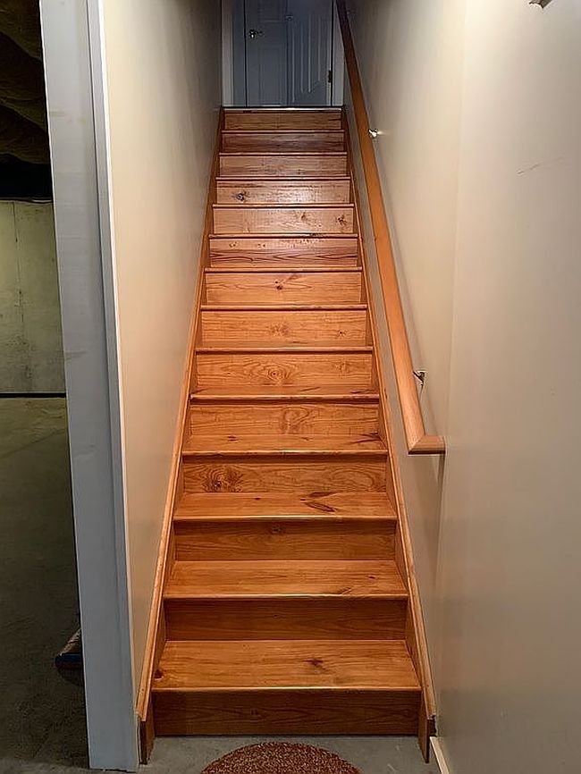 Image of 902 Cambridge Dr