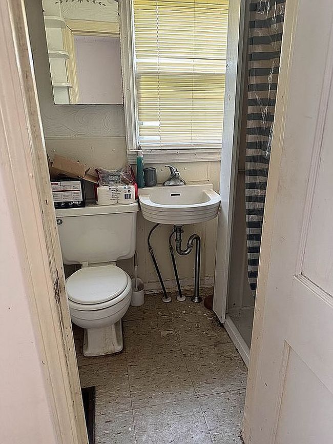 Image of 818 6th Ave N