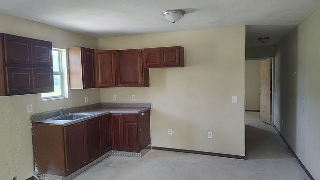 Photo of 10 S Posey St, Wewoka, OK